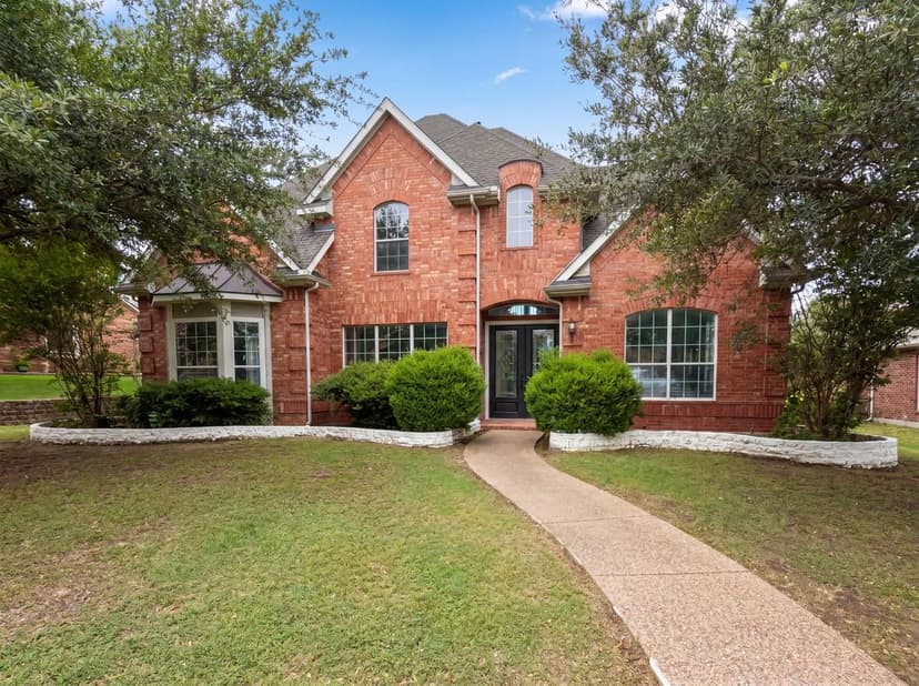 3853 Wintergreen Dr