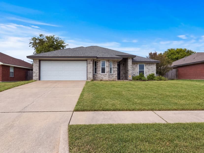 3803 Split Oak Dr
