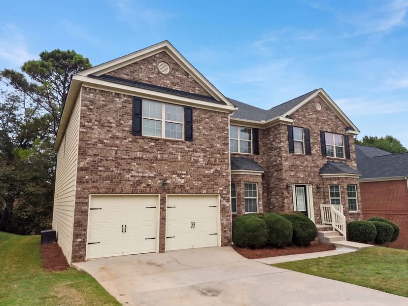 3581 Morinda Dr