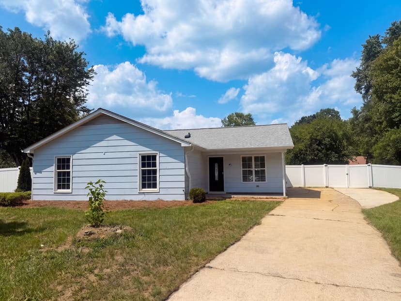 2 Cabot Ct