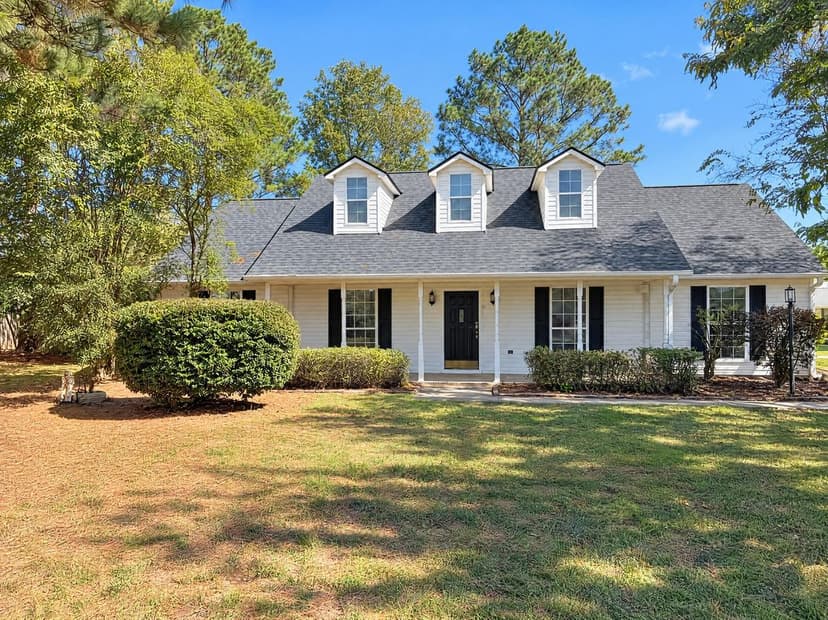 532 Loxley Dr