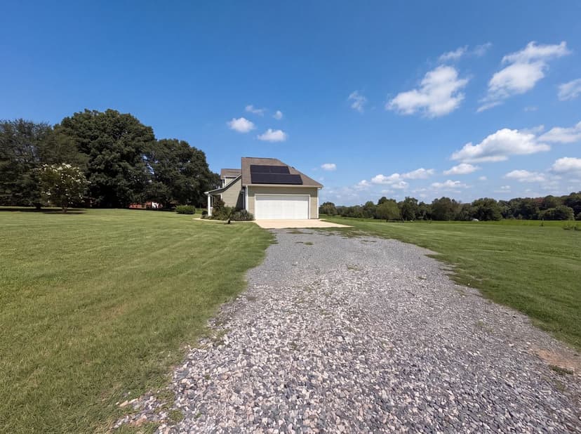 749 Williamsburg Estate Rd