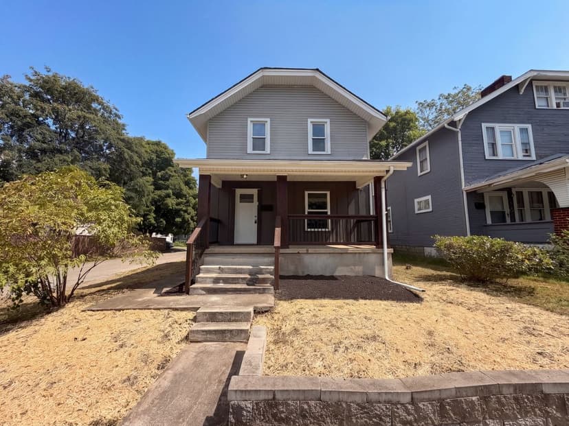 926 Ellsworth Ave