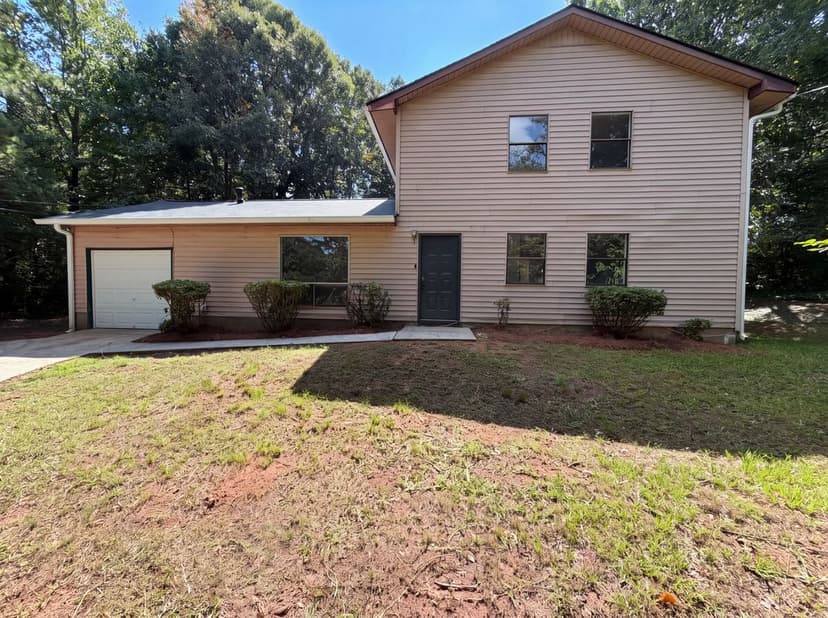 3808 Shane Ct
