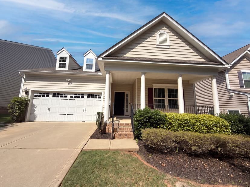 1006 Oakmere Rd