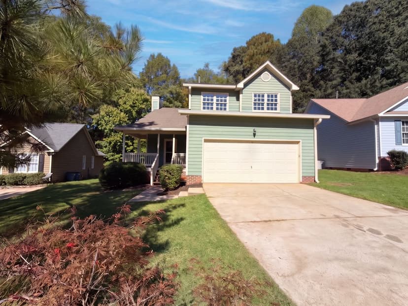 122 Crookham Ct