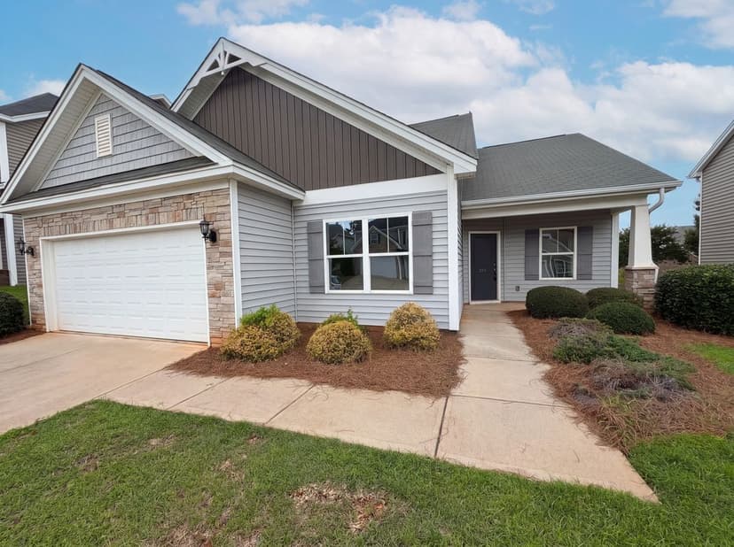 345 Hollow Cove Rd