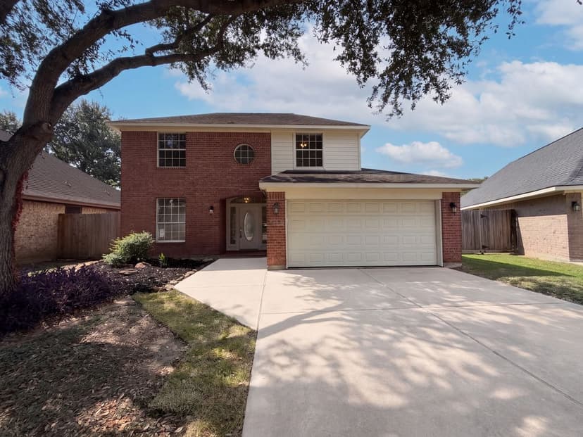 5002 Misty Ln