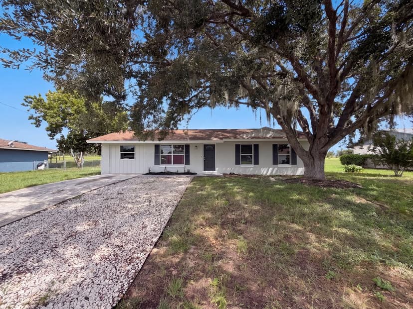 1262 Padgett Cir