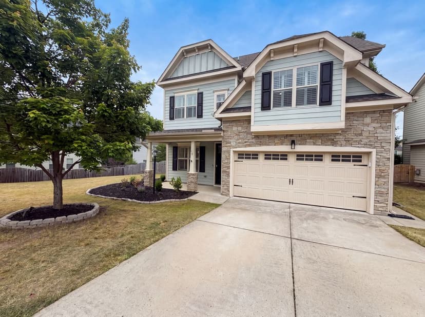 644 Ashe Lake Way