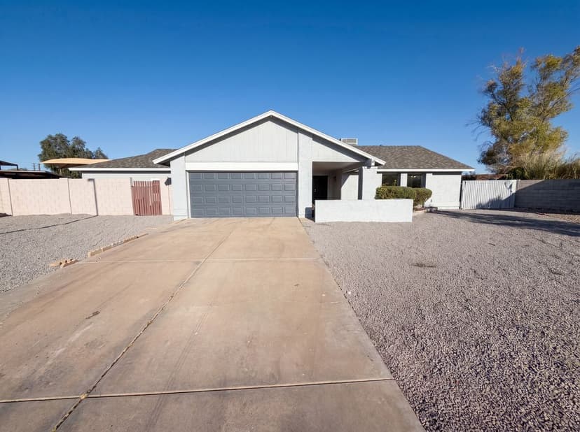 7120 W Leith Ln